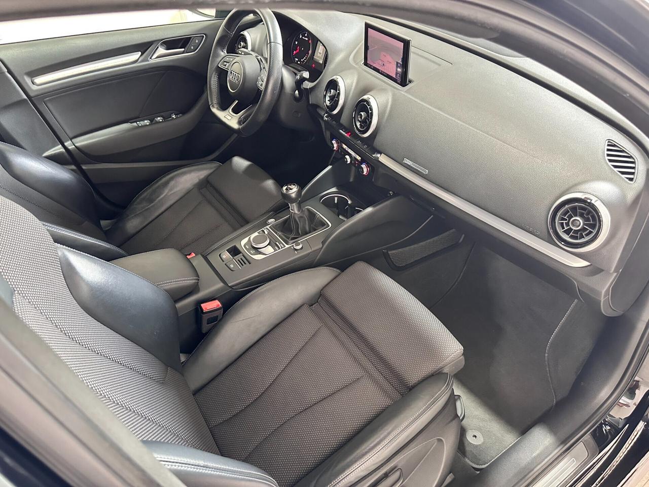 Audi A3 2.0 TDI S LINE - MANUALE - DA VETRINA - FULL