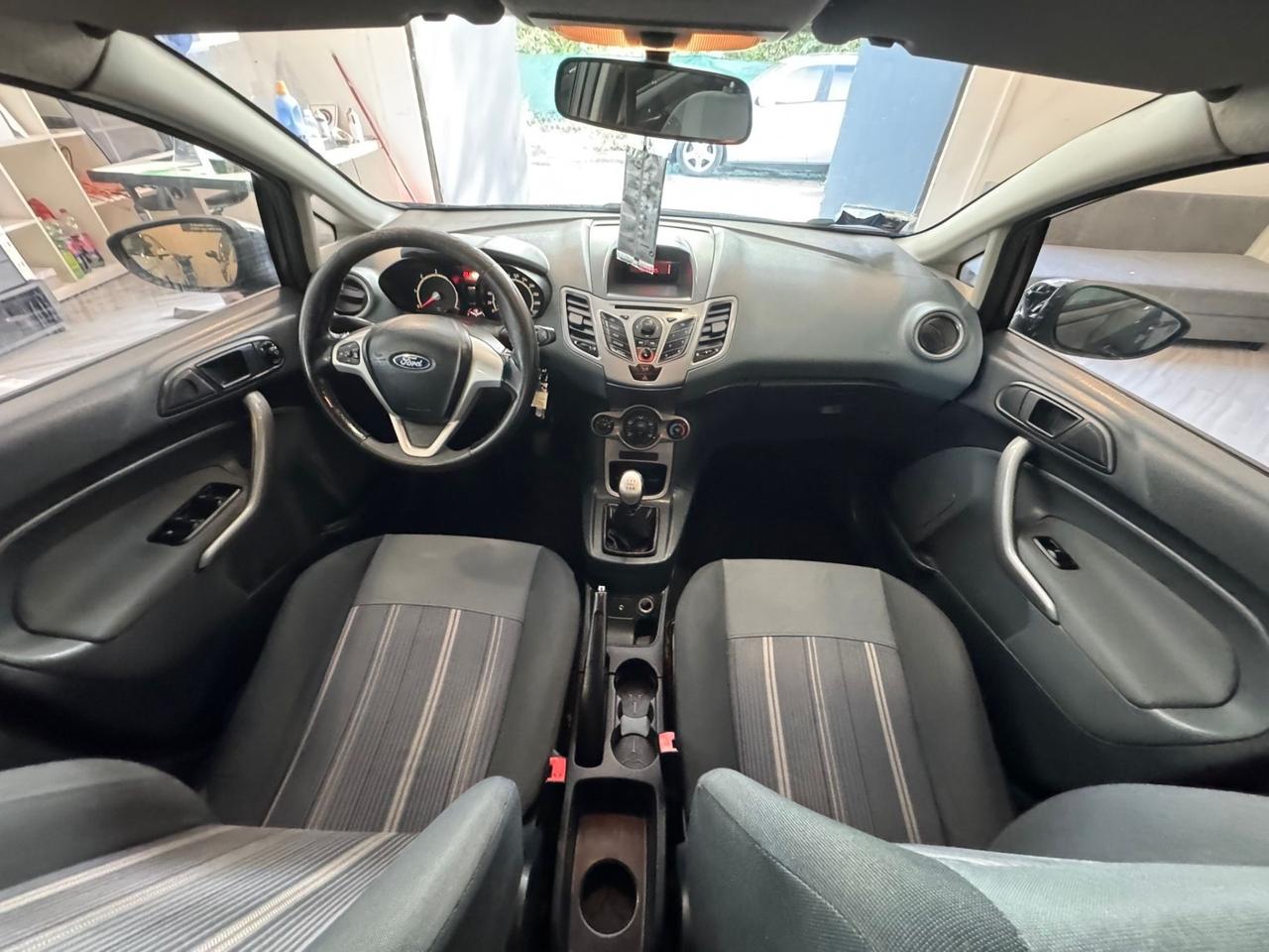 Ford fiesta 1.4 DIESEL NEOPATENTATI