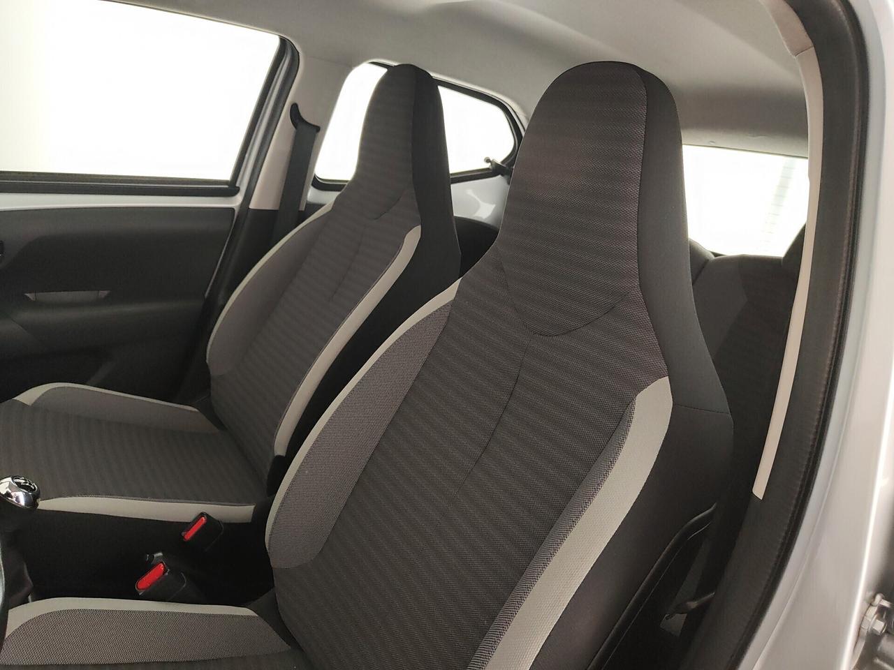 Toyota Aygo 1.0 VVT-i 69 CV 5 porte x-business