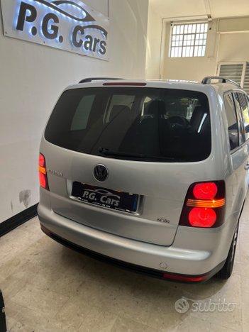 Volkswagen Touran 1.6 Trendline Bifuel GPL di Seri