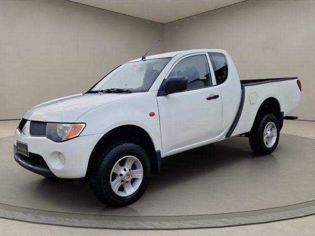 MITSUBISHI L200 2.5 DI-D/136CV Club Cab Invite