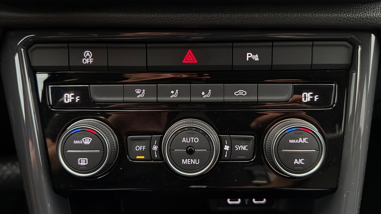 VOLKSWAGEN T-ROC 1.5 ADVANCED TSI ACT DSG 150CV - FULL LED, VIRTUAL COCKPIT