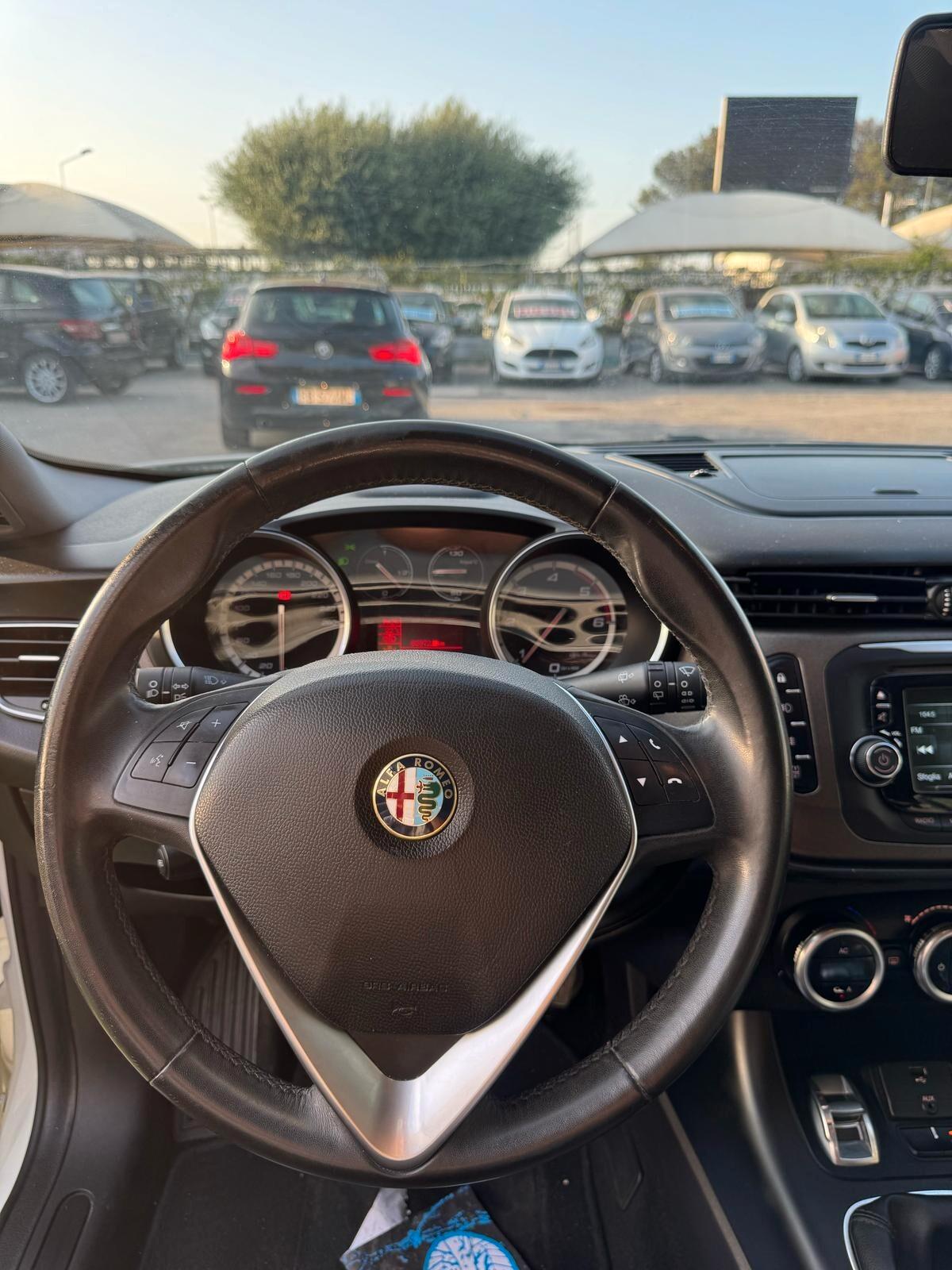 Alfa Romeo Giulietta 1.6 JTDm-2 105 CV Exclusive