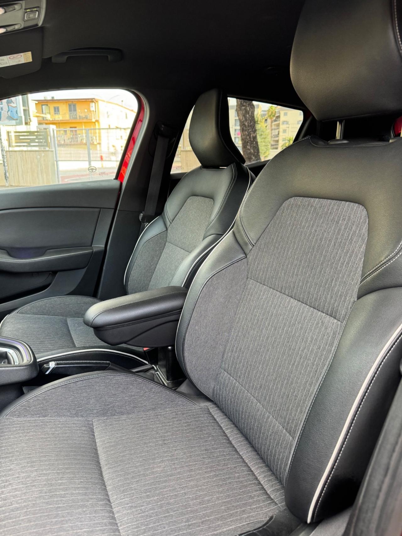 Renault Clio Blue dCi 85 CV 5 porte Intens