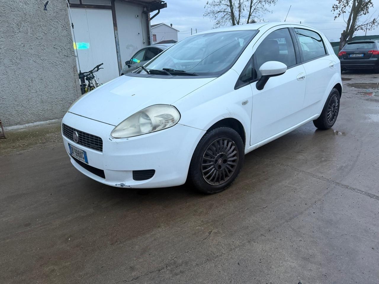Fiat Grande Punto 1.3 MJT 75 CV 5 porte Active