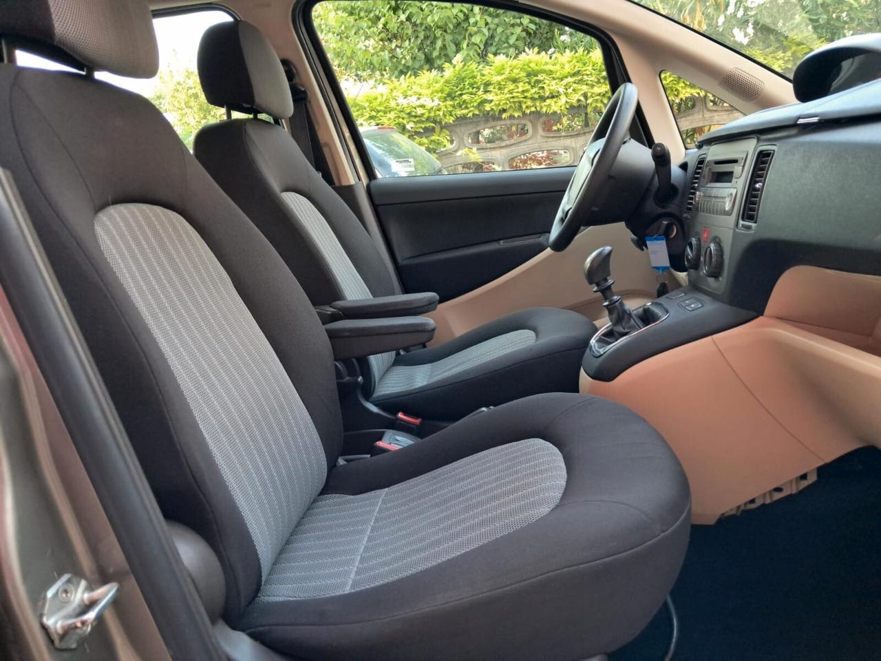 Lancia MUSA 1.4 16V Platino Plus neopatentati