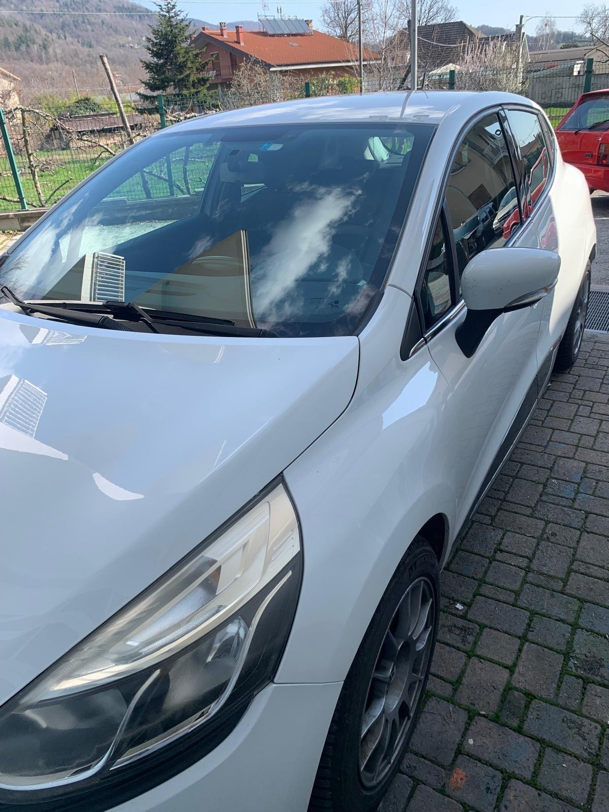 Renault Clio dCi 8V 90CV Start&Stop 5 porte Energy Intens