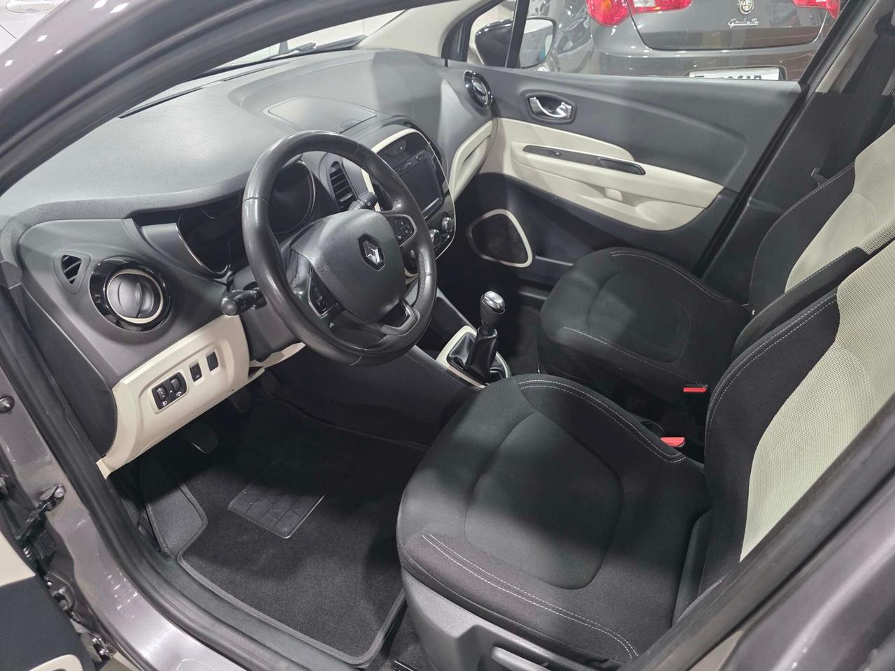 Renault Captur dCi 8V 90 CV Business
