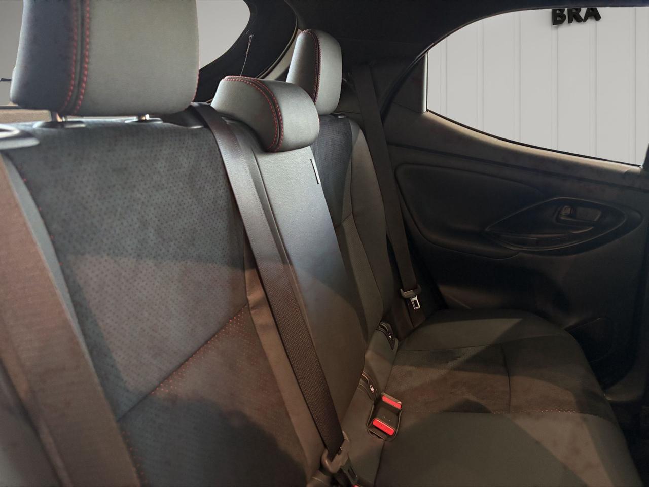 Toyota Yaris 1.5h 130 GR Sport