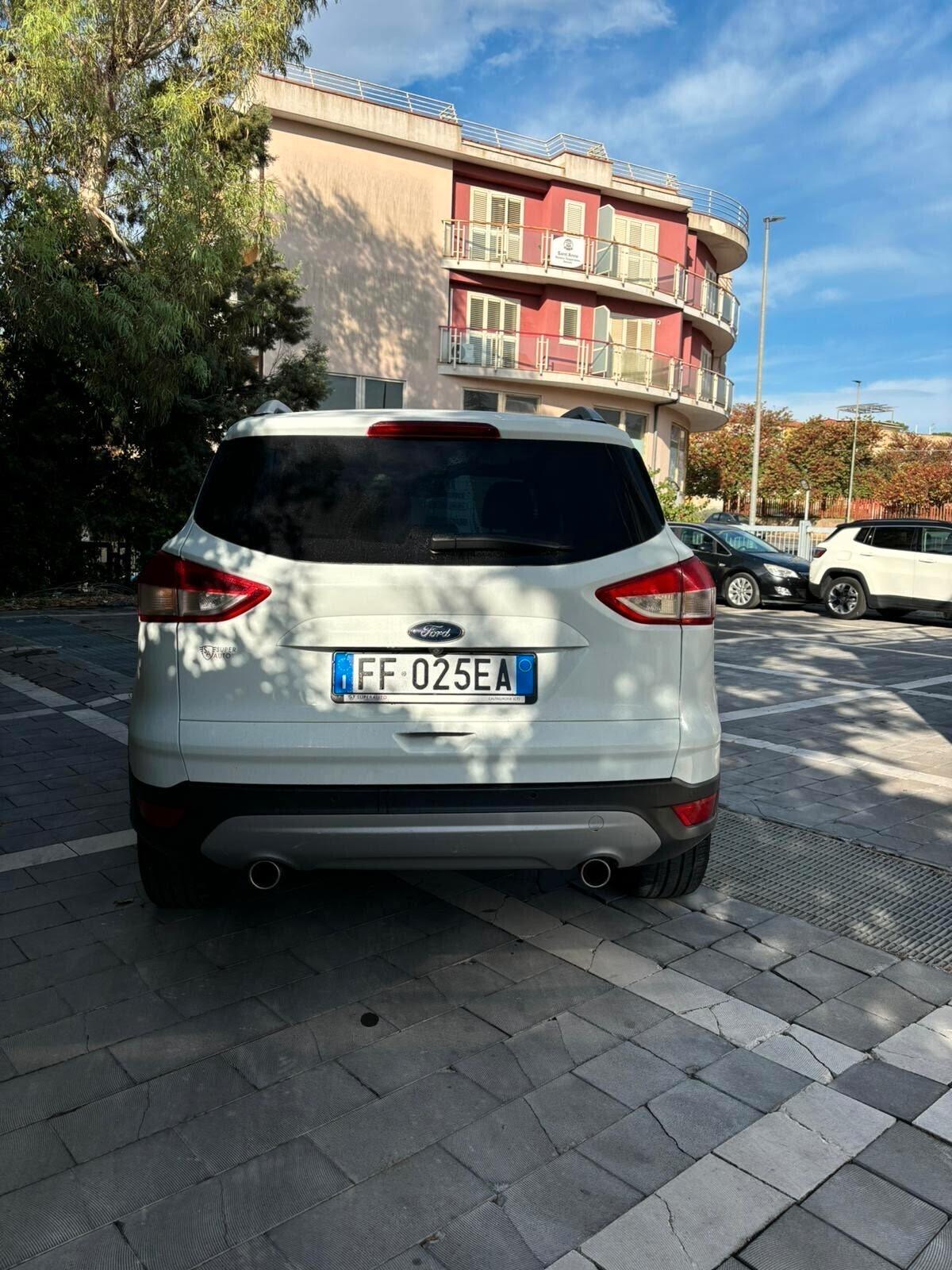 Ford Kuga 2.0 TDCI 150 CV S&S 4WD Powershift Vignale
