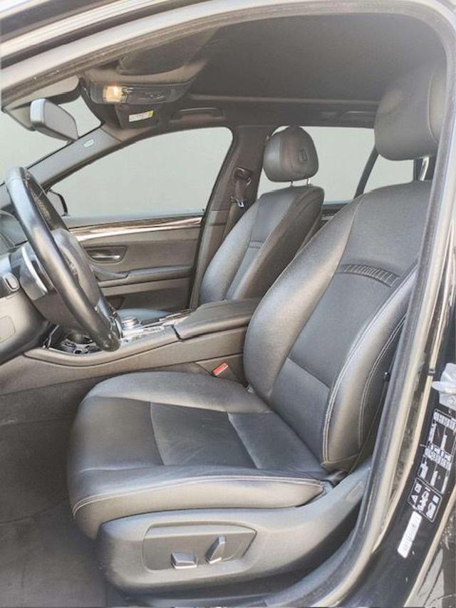 BMW 520 d xDrive Touring Luxury