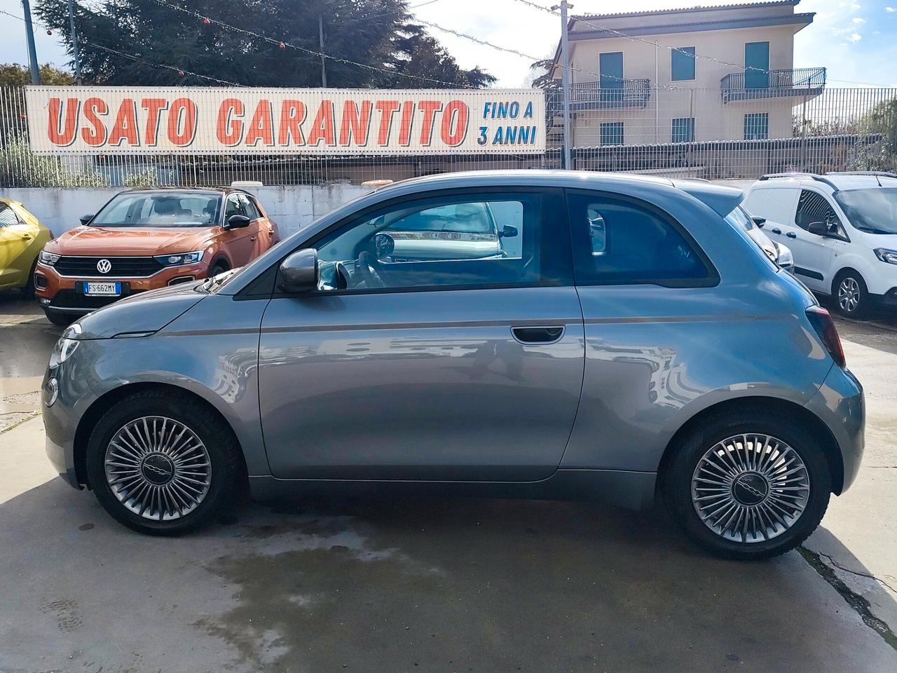 Fiat 500e 3+1