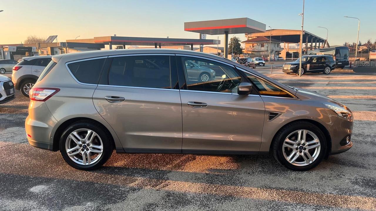 Ford S-Max 2.0 TDCi 150CV Start&Stop Powershift Titanium