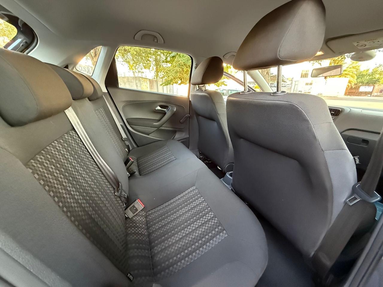 Volkswagen Polo 1..0 Benz. Km. 52.000 NEOPATENTATI