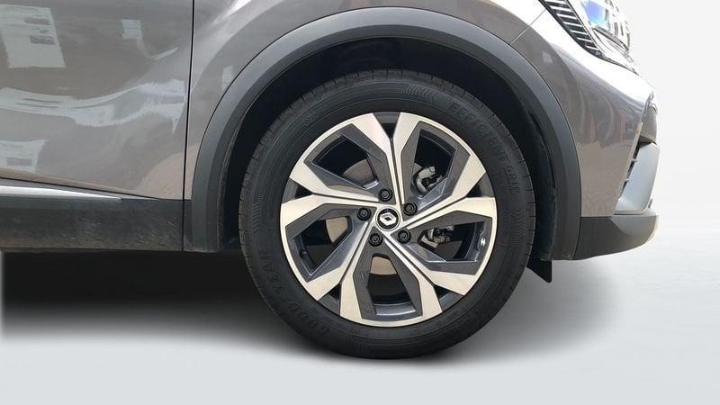 Renault Captur 1.6 E-Tech phev RS Line 160cv auto 1.6 E-TECH Plug-in Hybrid 160cv RS Line Aut