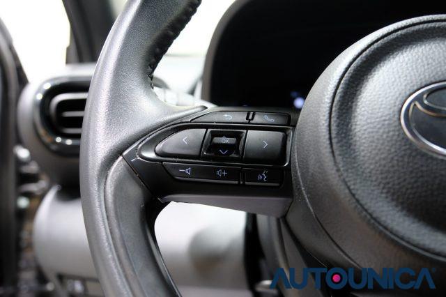 TOYOTA Yaris Cross 1.5 HYBRID 5PORTE E-CVT TREND FULL LED