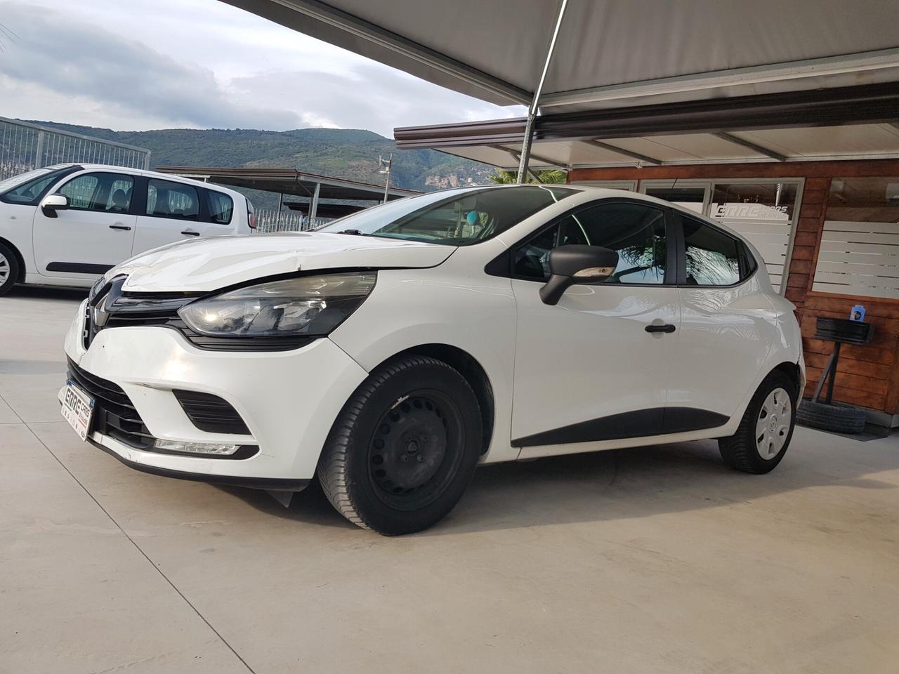 RENAULT CLIO VAN ANNO 2017 1.5 DIESEL 90 CV