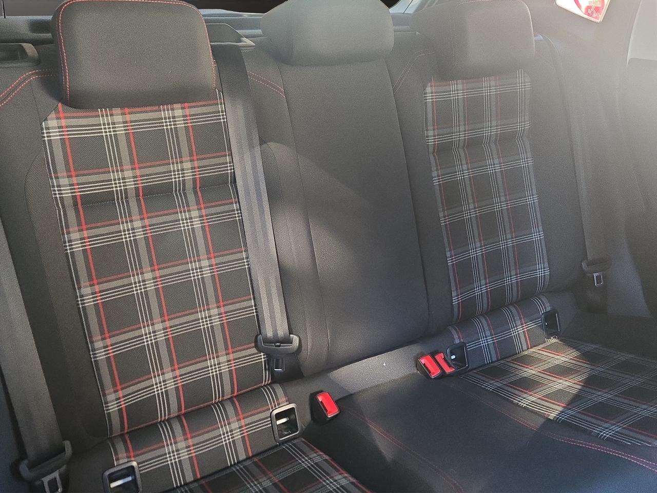 Volkswagen Polo 5p 2.0 tsi GTI 200cv dsg