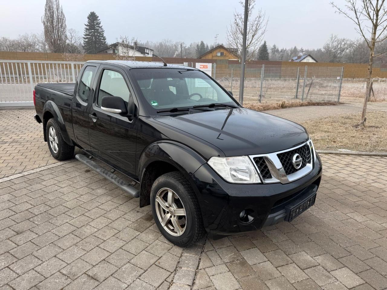 Nissan Navara 2.5 dCi 190CV 2 porte King Cab XE