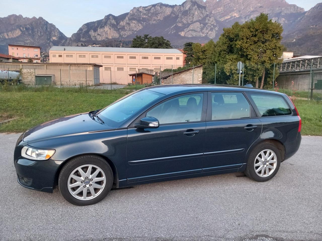 Volvo V50 2.0 D cat Summum