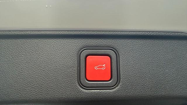 FIAT 600 HYBRID 1.2 110CV DCT MHEV LA PRIMA*24M.G.*CAM360°*