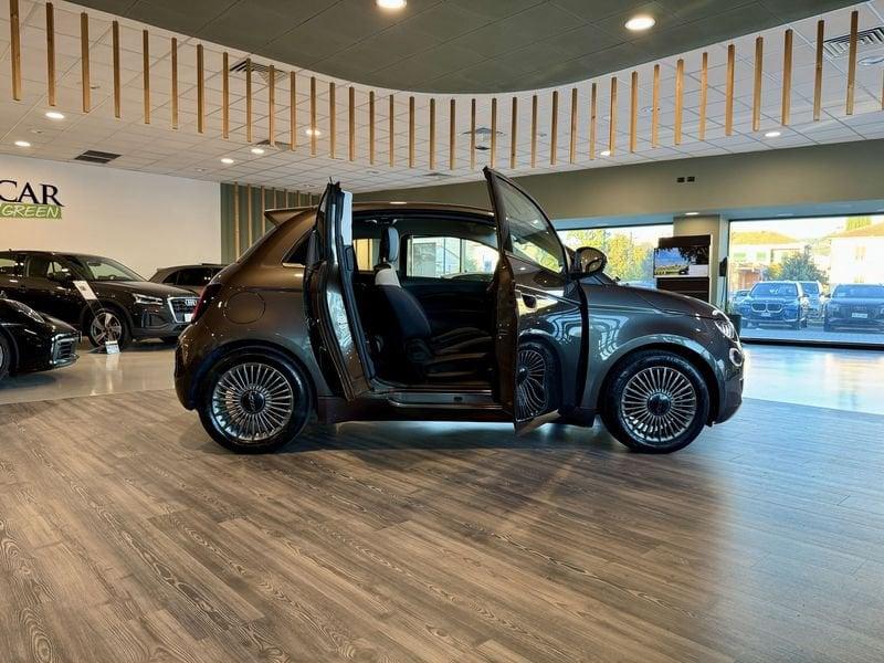 FIAT 500 500e 3+1 42 kWh Icon +