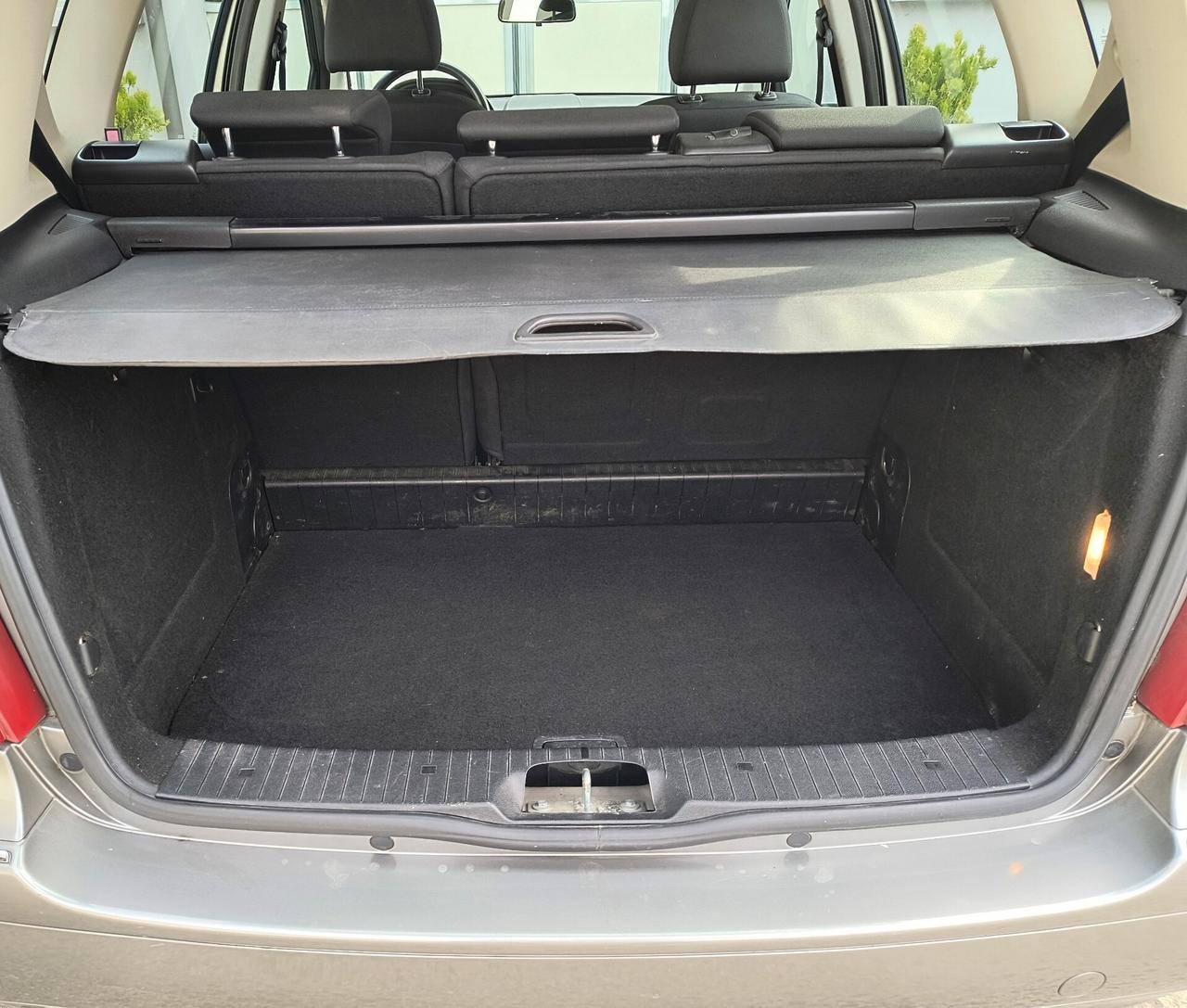 Mercedes-benz A 150 Elegance Benzina 95cv