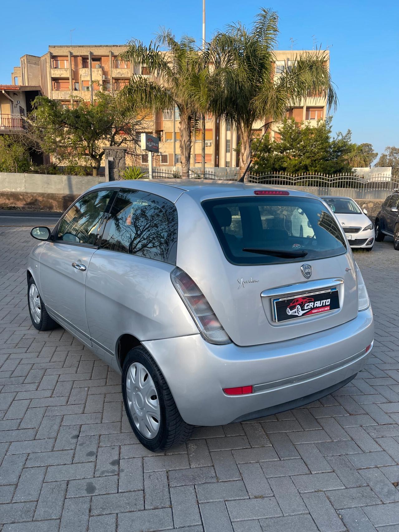 Lancia Ypsilon 1.2 60cv