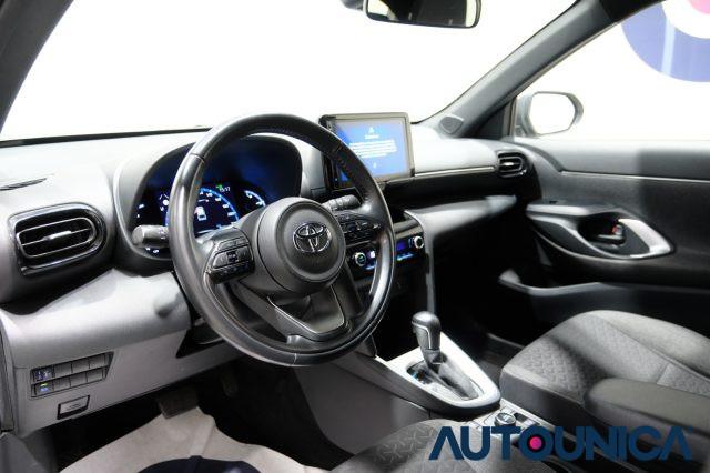 TOYOTA Yaris Cross 1.5 HYBRID 5PORTE E-CVT AWD-I 4x4 TREND FULL LED