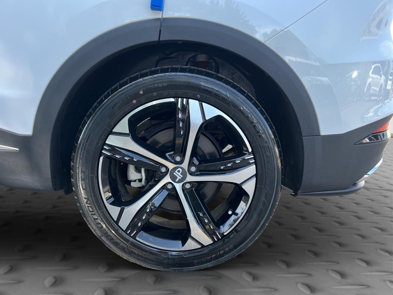 Dr Dr 6.0 dr 6.0 1.5 Turbo Bi-Fuel GPL