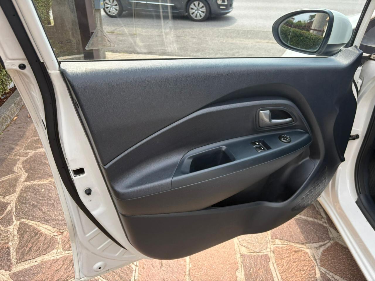 Kia Rio 1.2 CVVT 5p. ECO GPL Active