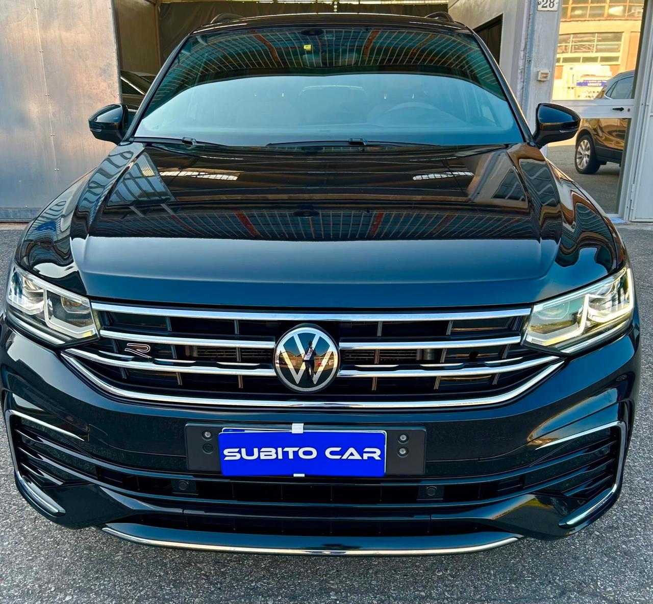 Volkswagen Tiguan 2.0 TDI 150 CV SCR DSG R-Line