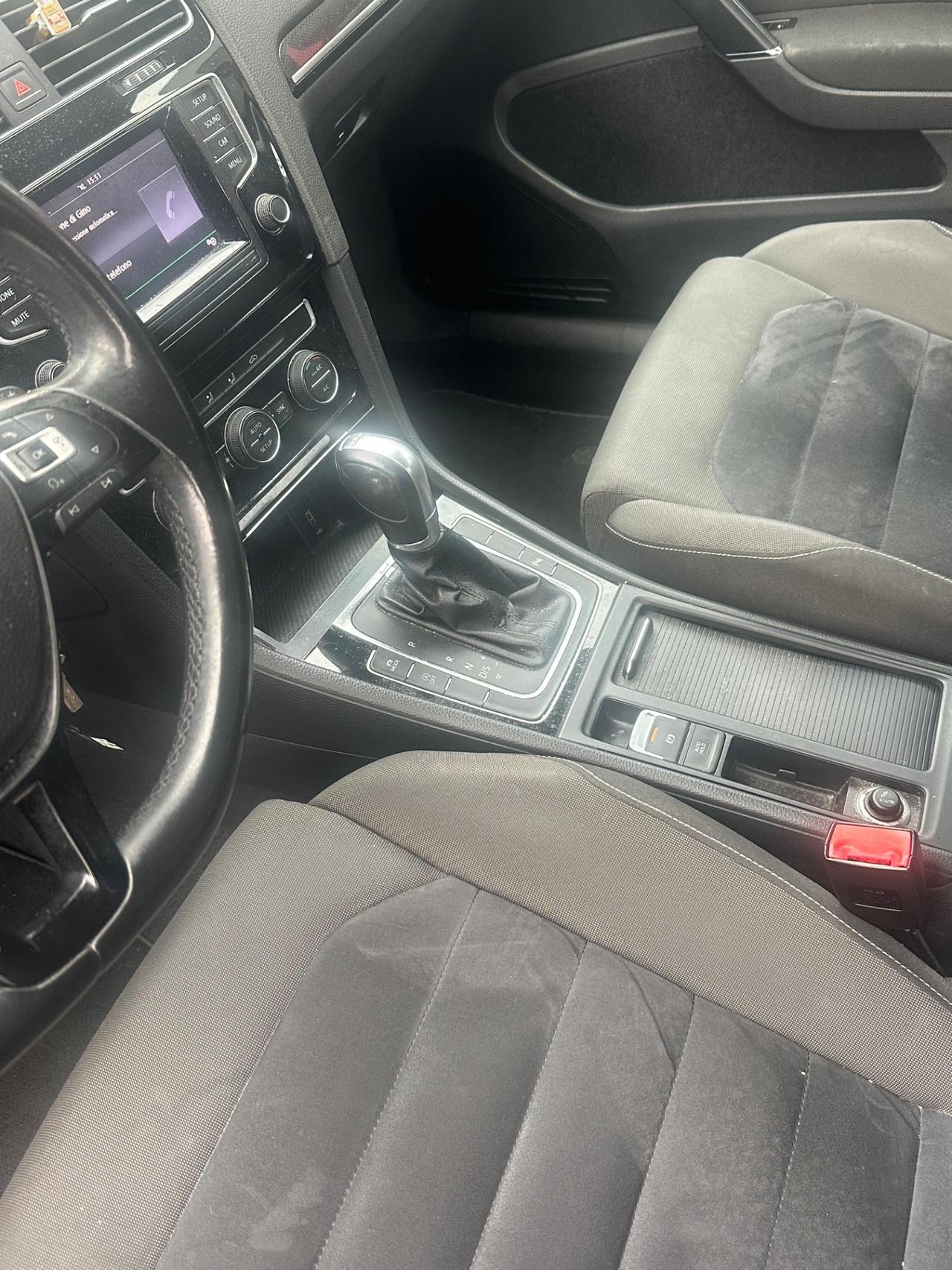 Volkswagen Golf Business 2.0 TDI DSG 5p. Highline BlueMotion Tech.