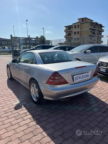 MERCEDES-BENZ SLK 200 Kompressor