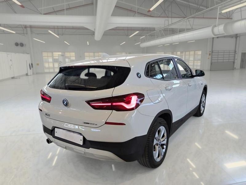 BMW X2 XDRIVE 25E BUSINESS X AUTOMATICO SUV