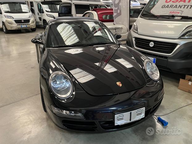 PORSCHE 911 carrera 4S