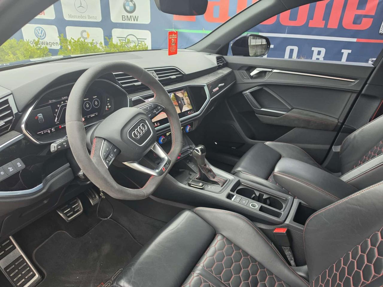 Audi RSQ3 SPORTBACK TOTAL BLACK FULL
