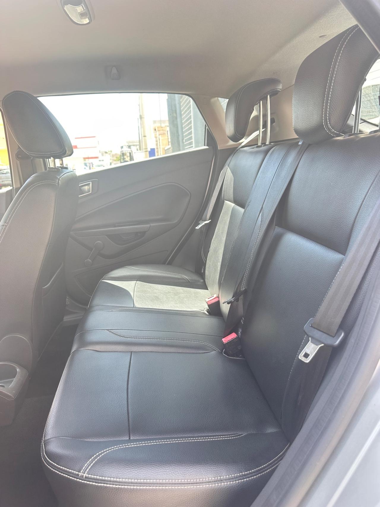 Ford Fiesta 1.5 TDCi 75CV 5 porte Business-2015