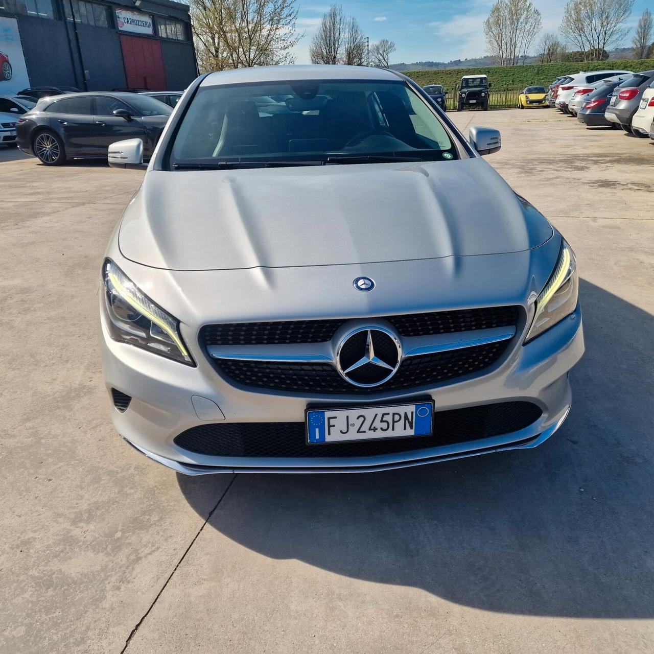 Mercedes-benz CLA 200 d S.W. Automatic Premium