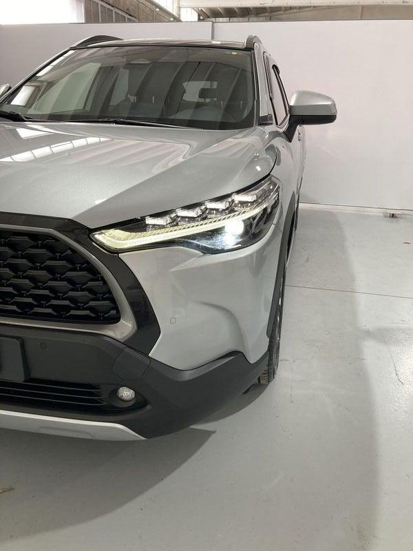 Toyota Corolla Cross 2.0H (197 CV) E-CVT Lounge Light 2WD