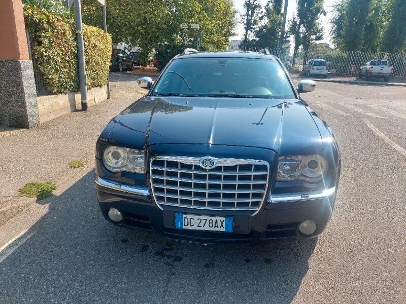 Chrysler 300C 3.0 DPF Touring Cambio Automatico da verificare