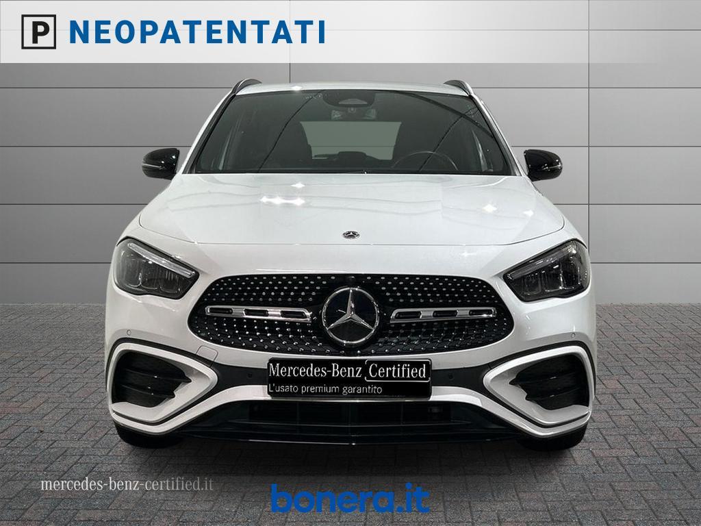 Mercedes GLA 180 180 D AMG Line Premium Plus 8G-DCT