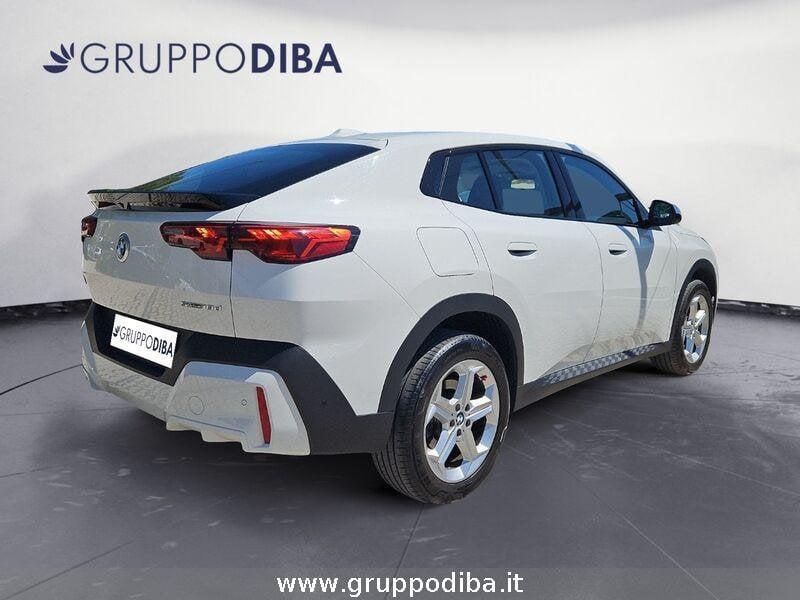 BMW X2 U10 sdrive 18d auto