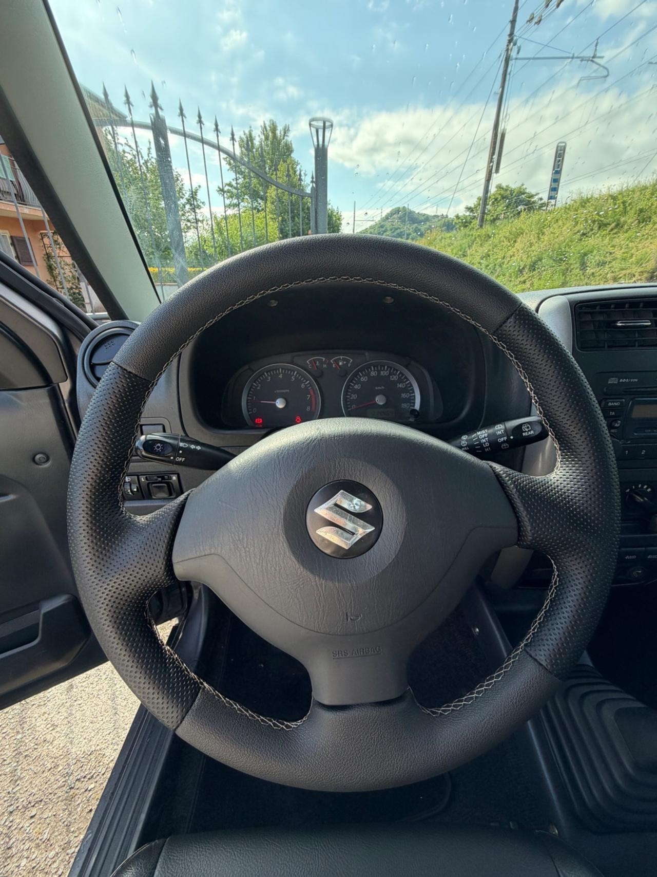 Suzuki Jimny 1.3i 16V cat 4WD JLX