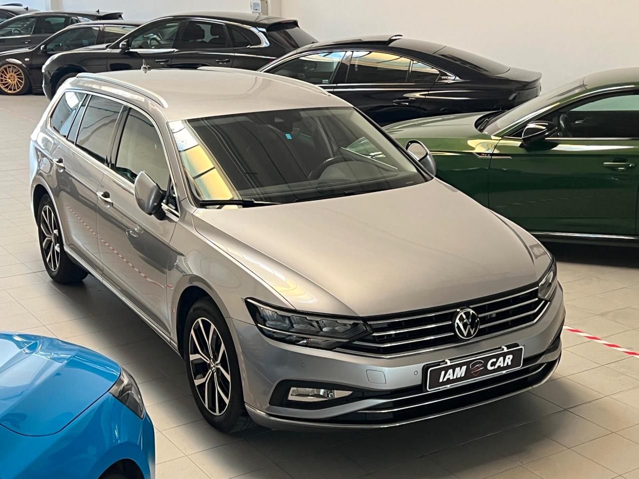 Volkswagen Passat VW HIGHLINE 150CV DSG