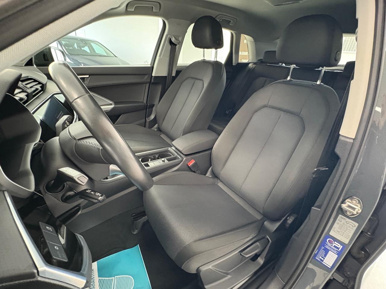 Audi Q3 35 TFSI S tronic 1.5 150cv 2022 km 122000