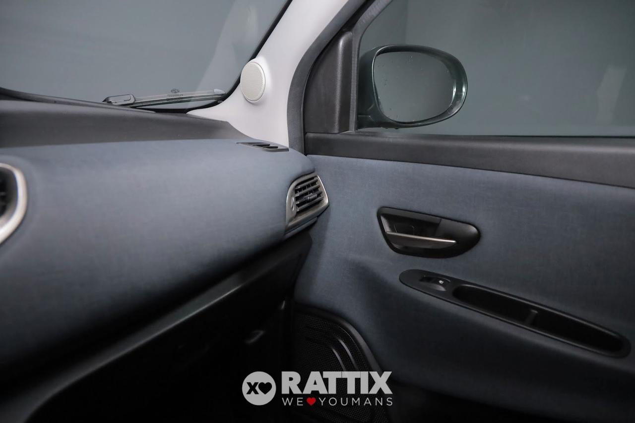 Lancia Ypsilon 1.0 Firefly Hybrid 70CV Gold