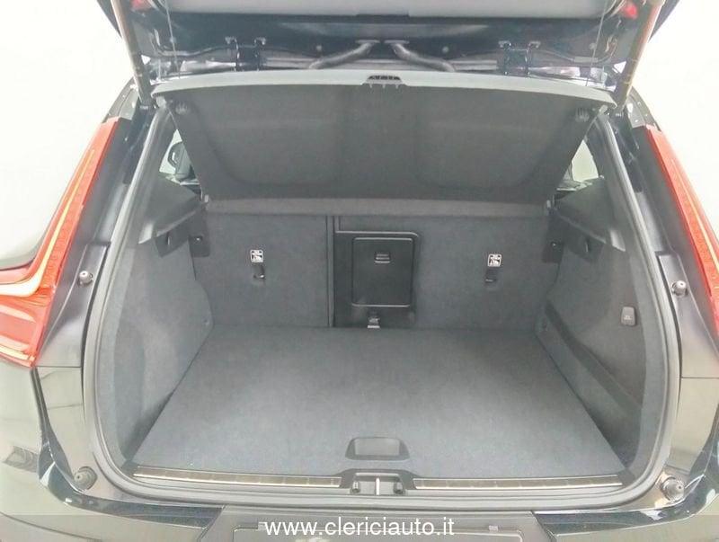 Volvo XC40 T5 Recharge Plug-in Hybrid R-design