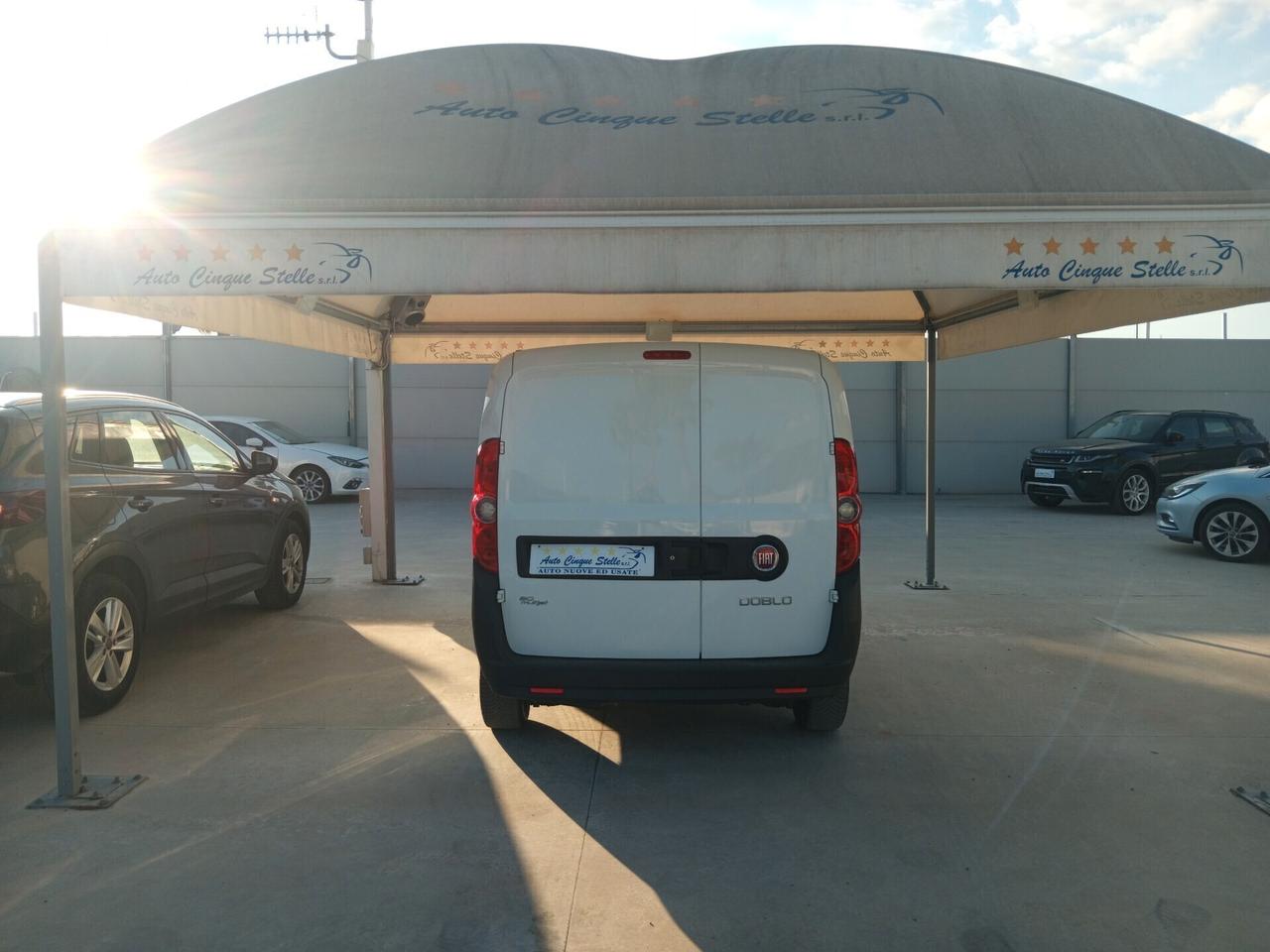Doblò 1.3 DISEL 90 C.V CON SOLO 500 KM PARI AL NUOVO
