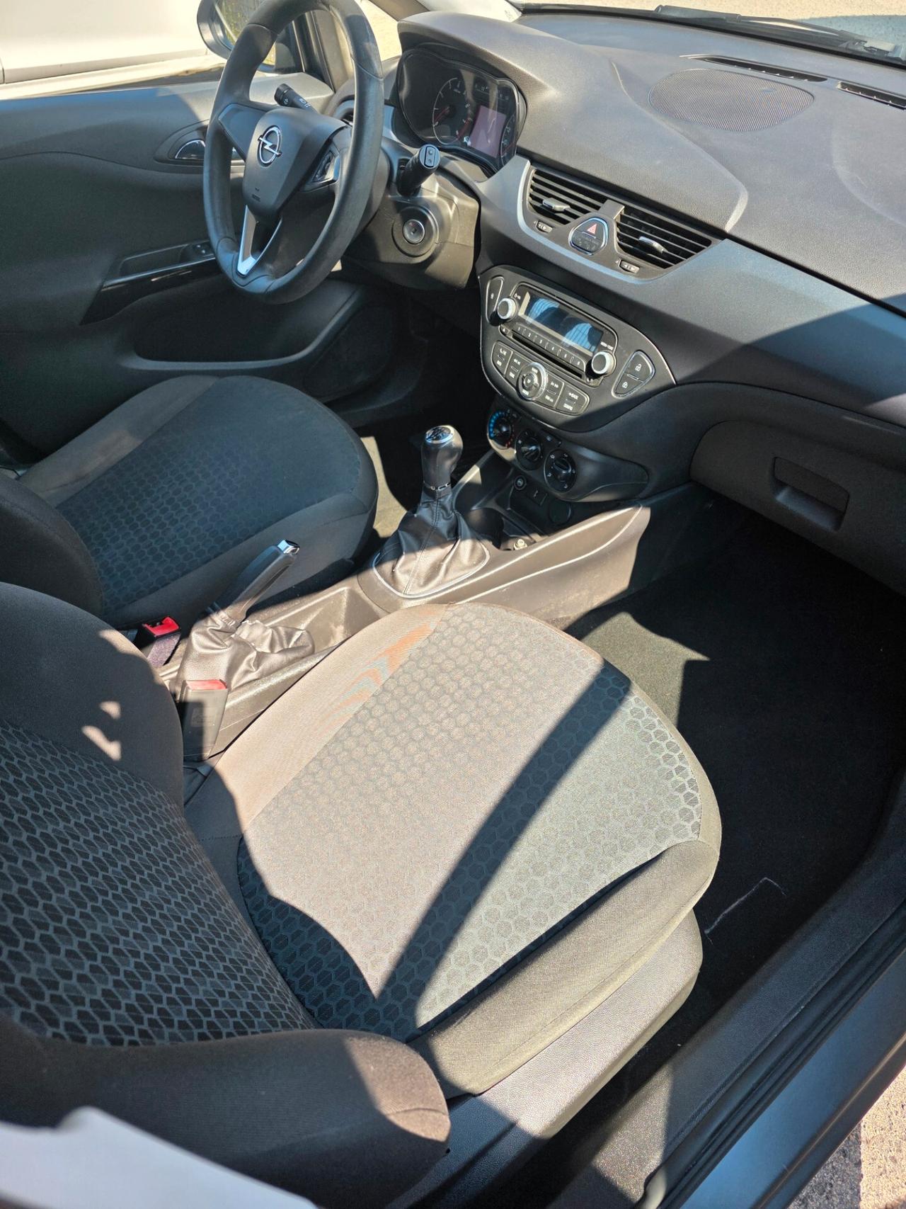 Opel Corsa 1.2 5 porte GPL
